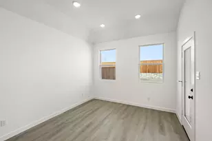 673 Tyronza Dr, Justin, TX 76247 - Photo 9