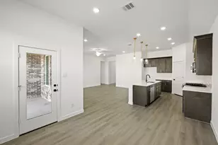 673 Tyronza Dr, Justin, TX 76247 - Photo 5