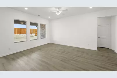 673 Tyronza Drive, Justin, TX 76247 - Photo 11