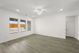 673 Tyronza Dr, Justin, TX 76247 - Photo 11