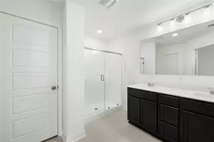 115 Adaline Bnd, McGregor, TX 76657 - Photo 17