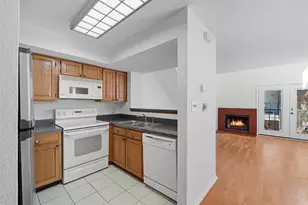 2310 Bamboo Dr, Arlington, TX 76006 - Photo 9