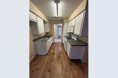 2609 N Casa Blanca Court, Arlington, TX 76015 - Photo 7