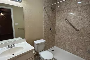 2609 N Casa Blanca Ct, Arlington, TX 76015 - Photo 11