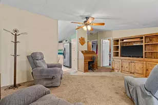 104 Runway Ln, Aurora, TX 76078 - Photo 5