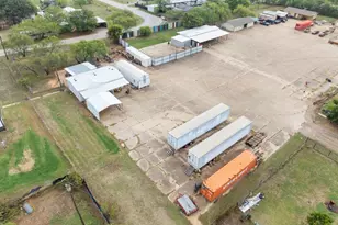 104 Runway Ln, Aurora, TX 76078 - Photo 15