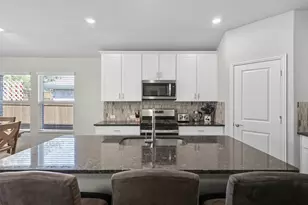 3304 Kingsgarden Rd, Denton, TX 76207 - Photo 13