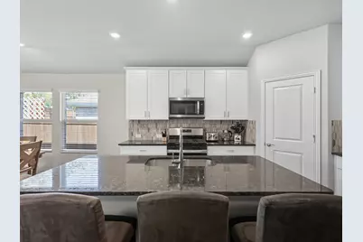 3304 Kingsgarden Road, Denton, TX 76207 - Photo 7