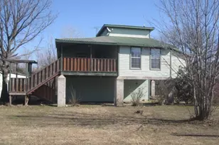 2150 Harris St, Gainesville, TX 76240 - Photo 1