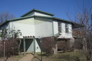 2150 Harris St, Gainesville, TX 76240 - Photo 3