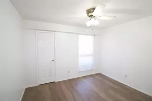 908 Rolling Meadows Dr, Arlington, TX 76015 - Photo 11