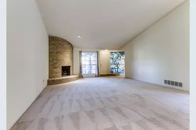 2830 Prescott Drive, Carrollton, TX 75006 - Photo 3