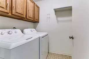 2830 Prescott Dr, Carrollton, TX 75006 - Photo 15