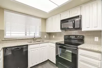 1808 Overbrook Drive, Arlington, TX 76014 - Photo 7