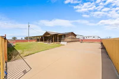 277 Deer Shadow Circle, Whitney, TX 76692 - Photo 7