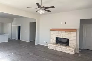 1225 Sabine River Ln, Springtown, TX 76082 - Photo 5