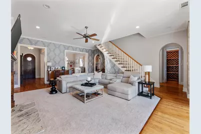 2114 Castle Creek Drive, Mansfield, TX 76063 - Photo 5