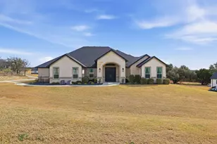 3036 Deer Ct, Weatherford, TX 76085 - Photo 1