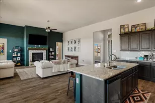 8125 Honeywell Ave, Greenville, TX 75402 - Photo 13