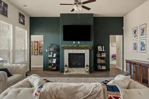 8125 Honeywell Ave, Greenville, TX 75402 - Photo 9