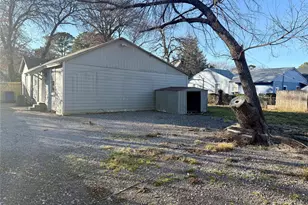 2022 Leroy Rd, Dallas, TX 75217 - Photo 21