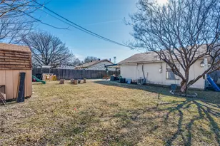 1415 Colonnade Dr, Arlington, TX 76018 - Photo 25