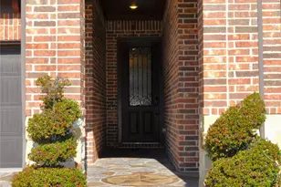 2615 High Bluff Dr, Mansfield, TX 76063 - Photo 5