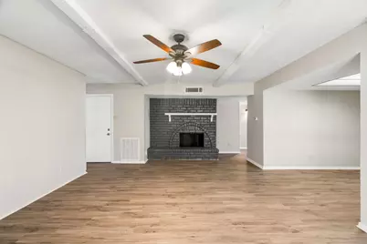 4808 Ashlock Drive, The Colony, TX 75056 - Photo 5