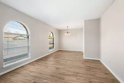 4808 Ashlock Drive, The Colony, TX 75056 - Photo 3