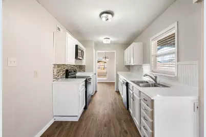 4808 Ashlock Drive, The Colony, TX 75056 - Photo 9