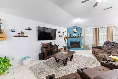 9225 Conestoga Drive, Fort Worth, TX 76131 - Photo 9