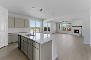 1221 Sabine River Ln, Springtown, TX 76082 - Photo 7