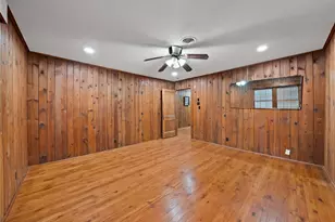 5000 Meadowbrook Dr, Fort Worth, TX 76103 - Photo 21