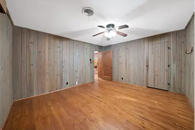 5000 Meadowbrook Drive, Fort Worth, TX 76103 - Photo 25