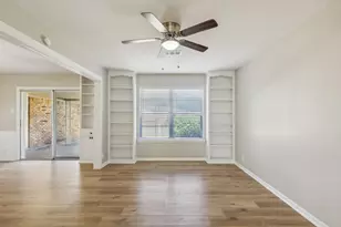 805 La Salle Dr, Sherman, TX 75090 - Photo 3