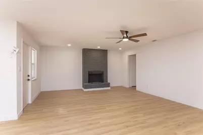 2600 Taylor Street, Commerce, TX 75428 - Photo 9