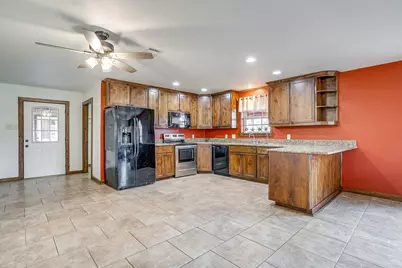 3303 Farm Land Court, Granbury, TX 76048 - Photo 7