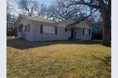 5556 Macarthur Drive, Fort Worth, TX 76112 - Photo 1