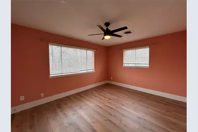 5556 Macarthur Drive, Fort Worth, TX 76112 - Photo 13