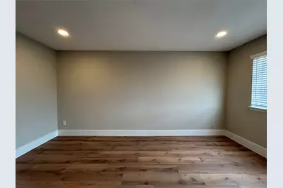 5556 Macarthur Drive, Fort Worth, TX 76112 - Photo 5