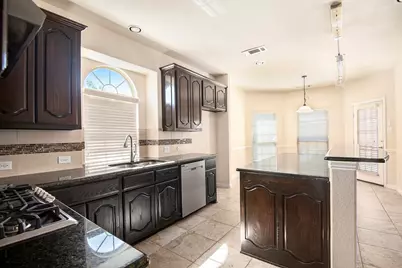 9801 Yellow Cup Drive, Fort Worth, TX 76177 - Photo 9