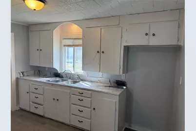 513 Allen Avenue, Bonham, TX 75418 - Photo 13