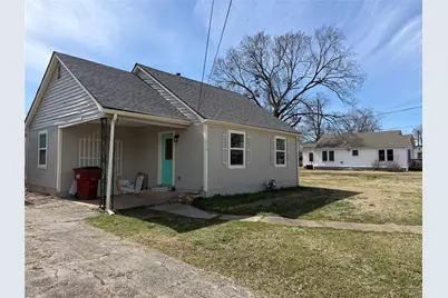 513 Allen Avenue, Bonham, TX 75418 - Photo 1