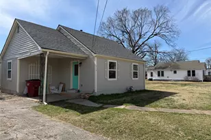 513 Allen Ave, Bonham, TX 75418 - Photo 1