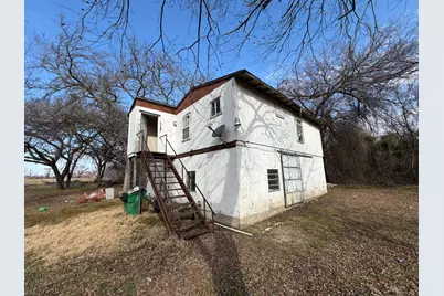 625 E Highway 199, Springtown, TX 76082 - Photo 9