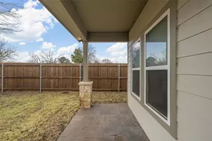 502 David Davis Dr, McGregor, TX 76657 - Photo 17