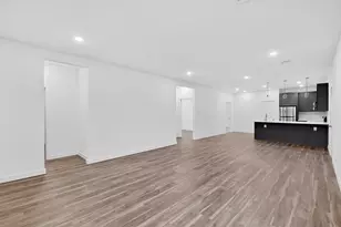 4606 Metropolitan Ave, Dallas, TX 75210 - Photo 9