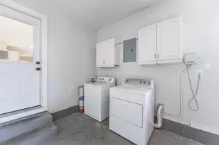 8415 Hunnicut Rd, Dallas, TX 75228 - Photo 39