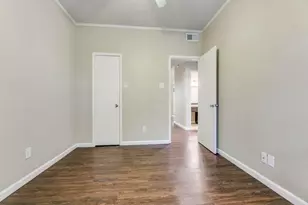 8601 Park Ln, Dallas, TX 75231 - Photo 15