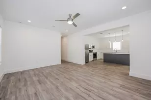 1605 Daniel Dr, Arlington, TX 76010 - Photo 3